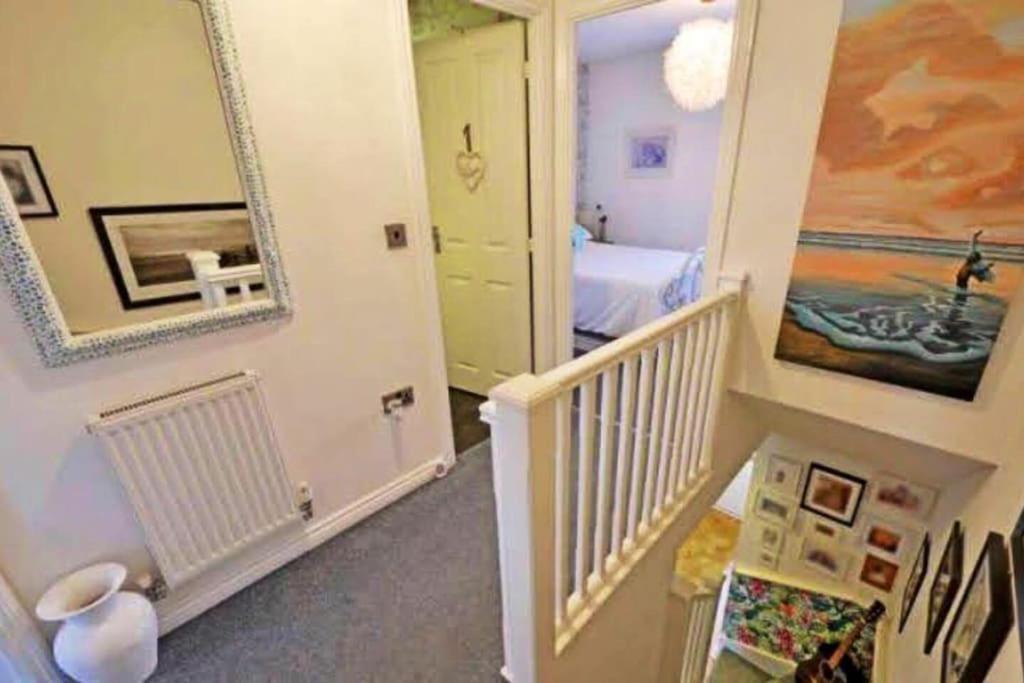 Sunny Family 4-Sleeper Near Newquays Top Beaches Newquay  Exterior photo